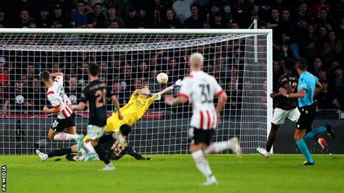 PSV 埃因霍温 vs 阿森纳